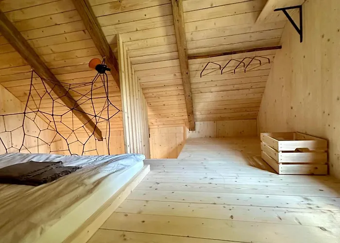 Апартаменты Tajnyhauz Beehauz Terapia Na Vcelach *