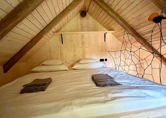 Tajnyhauz Beehauz Terapia Na Vcelach *